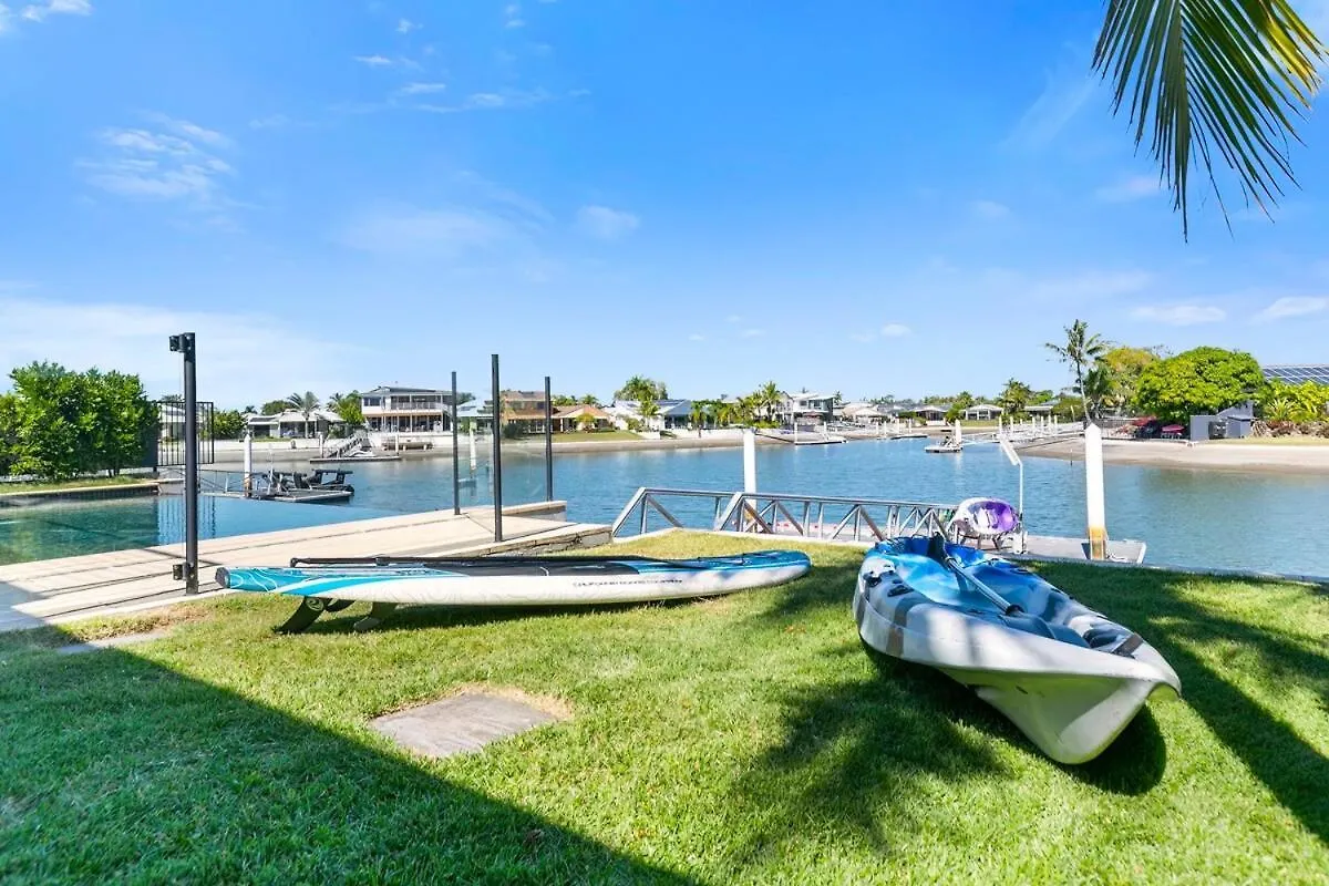 Tatil Evi Yalla24-Luxury Resort Style Home Mooloolaba