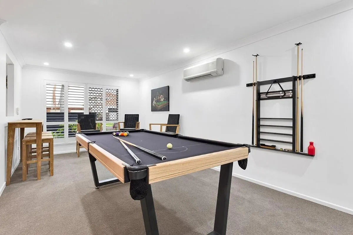 Yalla24-Luxury Resort Style Home Mooloolaba Holiday home